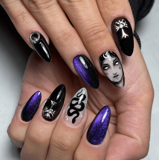 Medusa halloween Nail Art