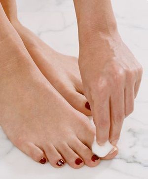 How to Pamper Your Feet at Home